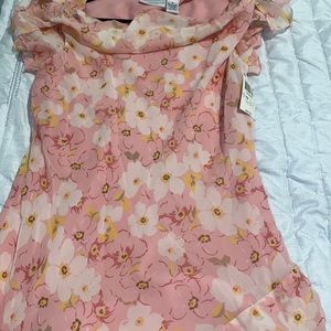 Beautiful Jaclyn Smith Floral Print Dress